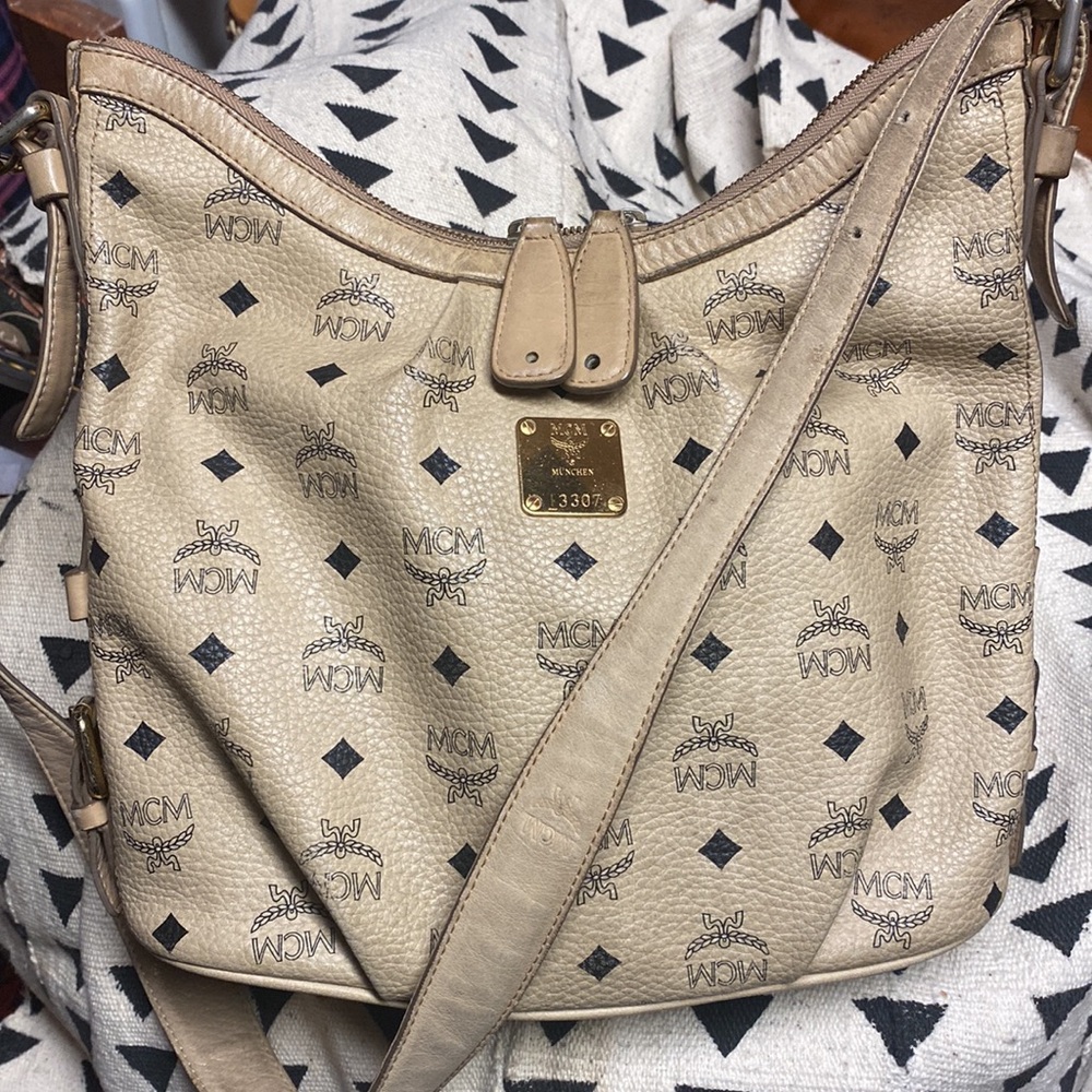 MCM Visetos Shoulder Bag - Picture 8 of 9